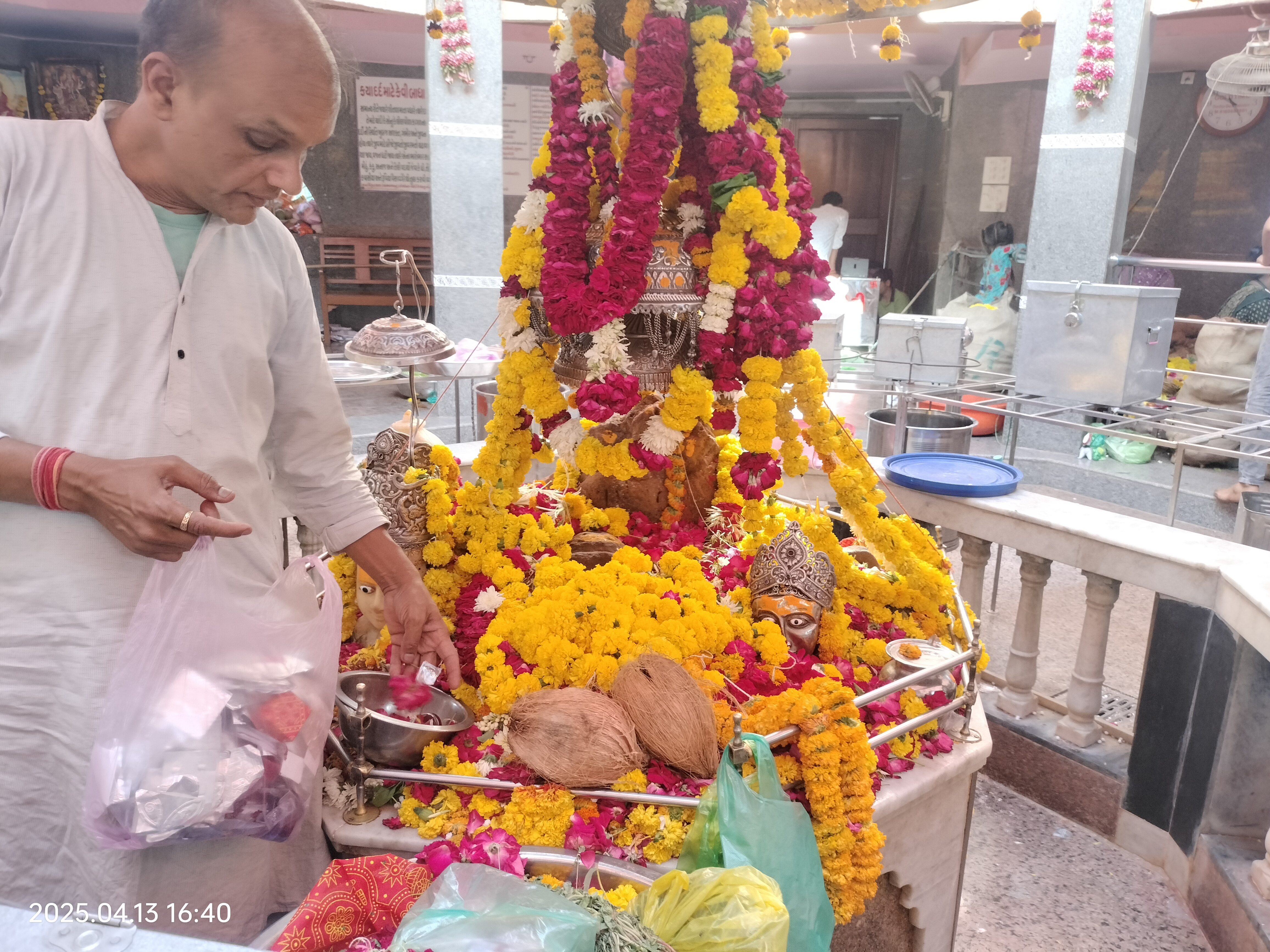 મોટા બળીયાદેવના મંદિર