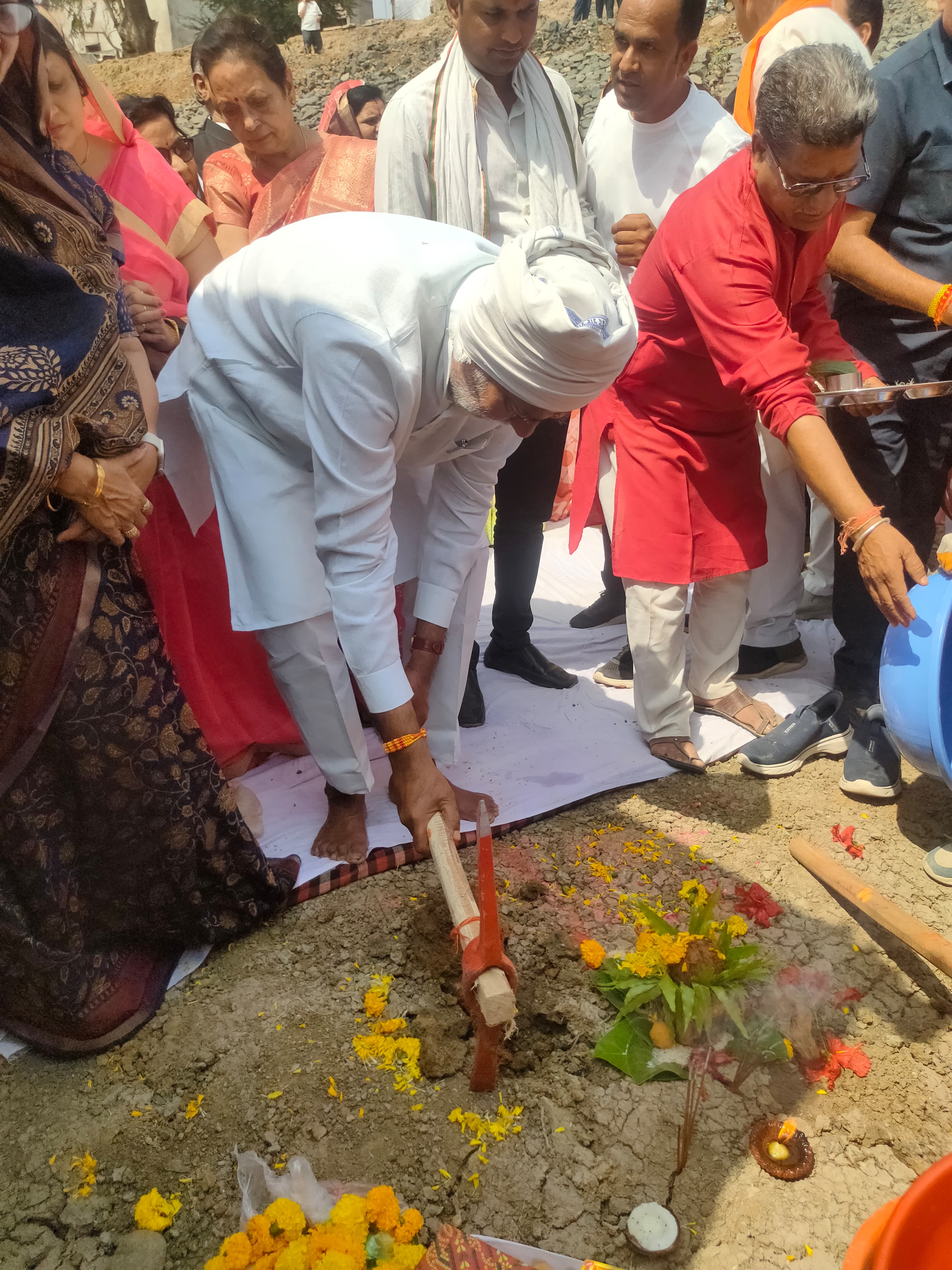 11 crore construction work foundation stone