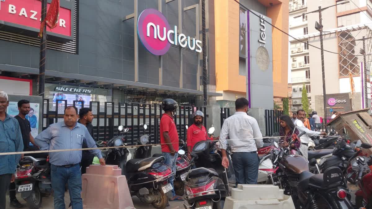 ED team in Nucleus Mall in Ranchi