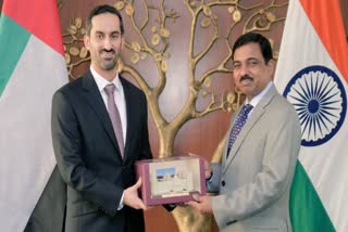 Khaled Belhoul, Permanent Secretary of the Ministry of Foreign Affairs, UAE (Left) and Muktesh Pardeshi, Secretary (CPV & OIA), Ministry of External Affairs, (Right).