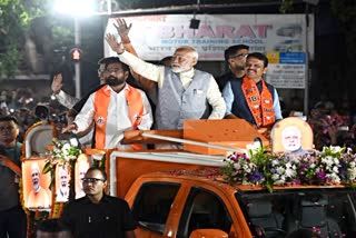PM NARENDRA MODI ROADSHOW IN MUMBAI
