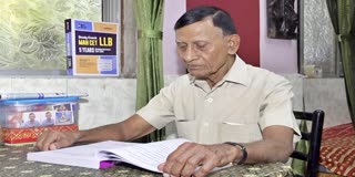 At the age of 79, former naval officer passed the 12th exam