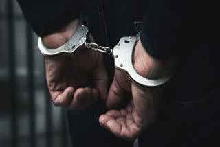 Fake minister staff arrested in dewas