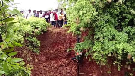 కొత్త బైక్ కోసం బావిలో దూకి - కుటుంబసభ్యులకు వింత షరతు!