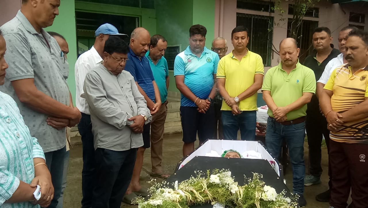 footballer Arnold Sangma dies