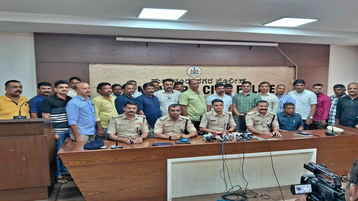 City CCB police  along with Mangalore senior police officers