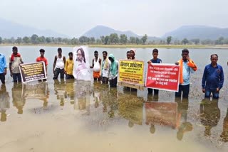 Farmers of Chatuag village started Jal Satyagraha movement in Latehar