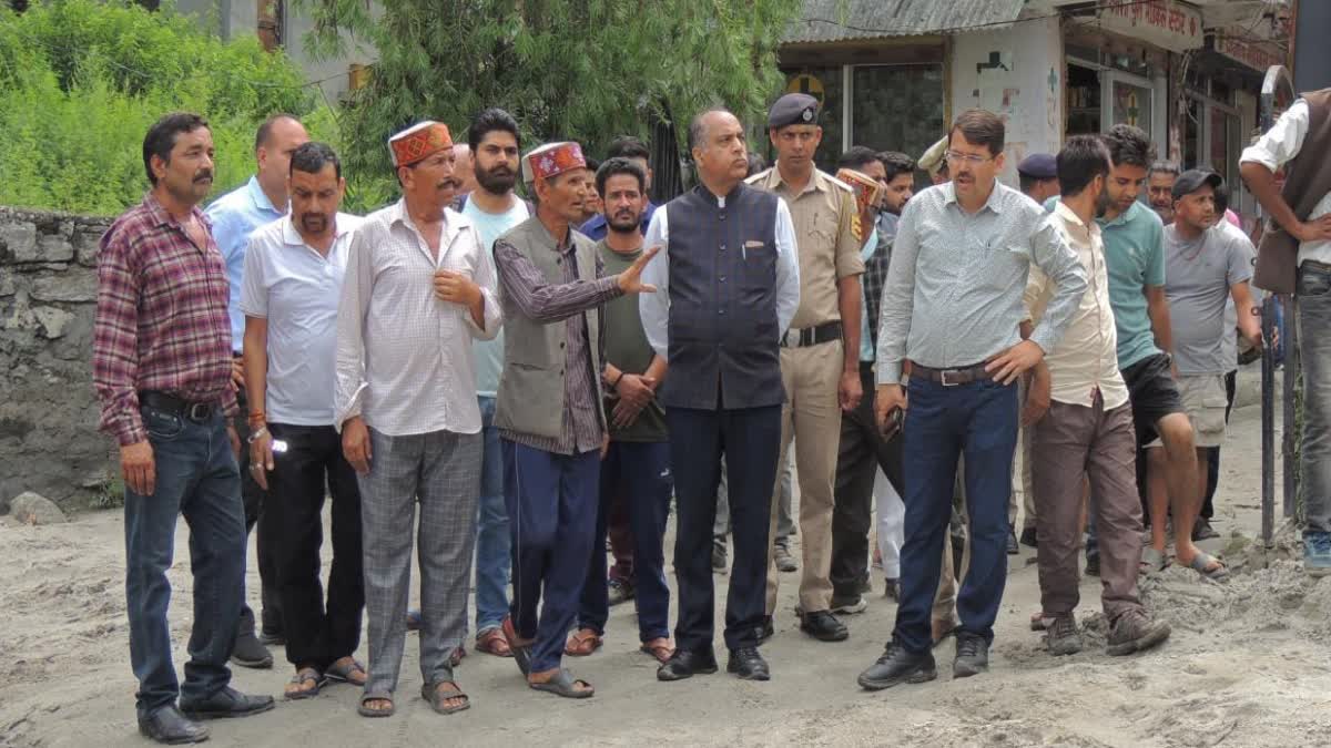 Jairam Thakur visits flood affected Sainj Valley