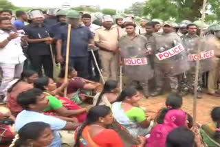 Huts Demolition in Khammam