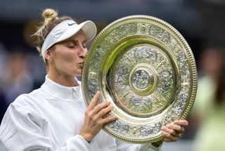 Marketa Vondrousova defeats Ons Jabeur 6-4, 6-4 to win the Wimbledon women's championship