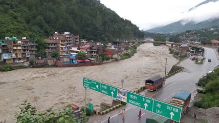 Himachal Flood: 70 ହଜାର ପର୍ଯ୍ୟଟକଙ୍କୁ ସୁରକ୍ଷିତ ଉଦ୍ଧାର କରାଯାଇଥିବା କହିଲେ ମୁଖ୍ୟମନ୍ତ୍ରୀ