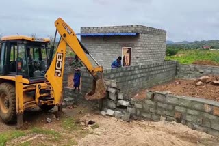 illegal_constructions_removed_in_satya_sai_district