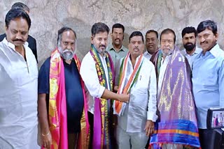 Patancheru MLA Gudem Mahipal Reddy Resign to BRS