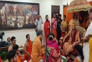 Shankaracharya Avimukteshwaranand at Matoshree