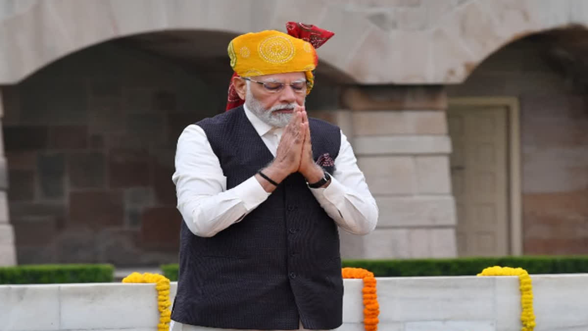 PM Modi announced 'Vishwakarma Yojana' from Red Fort, know who will get benefit