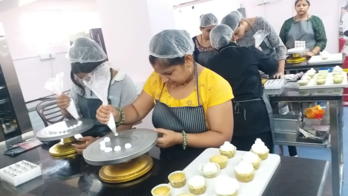 training in making bakery products in Patna