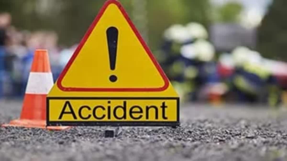 Accident  Phalodi accident  car accident Rajasthan  കാർ ടാങ്കറിൽ ഇടിച്ച് അപകടം  അപകടം  ബൊലേറോ നിർത്തിയിട്ടിരുന്ന ടാങ്കറിൽ ഇടിച്ചു  ഫലോഡി കാർ അപകടം  Bolero collided with tanker