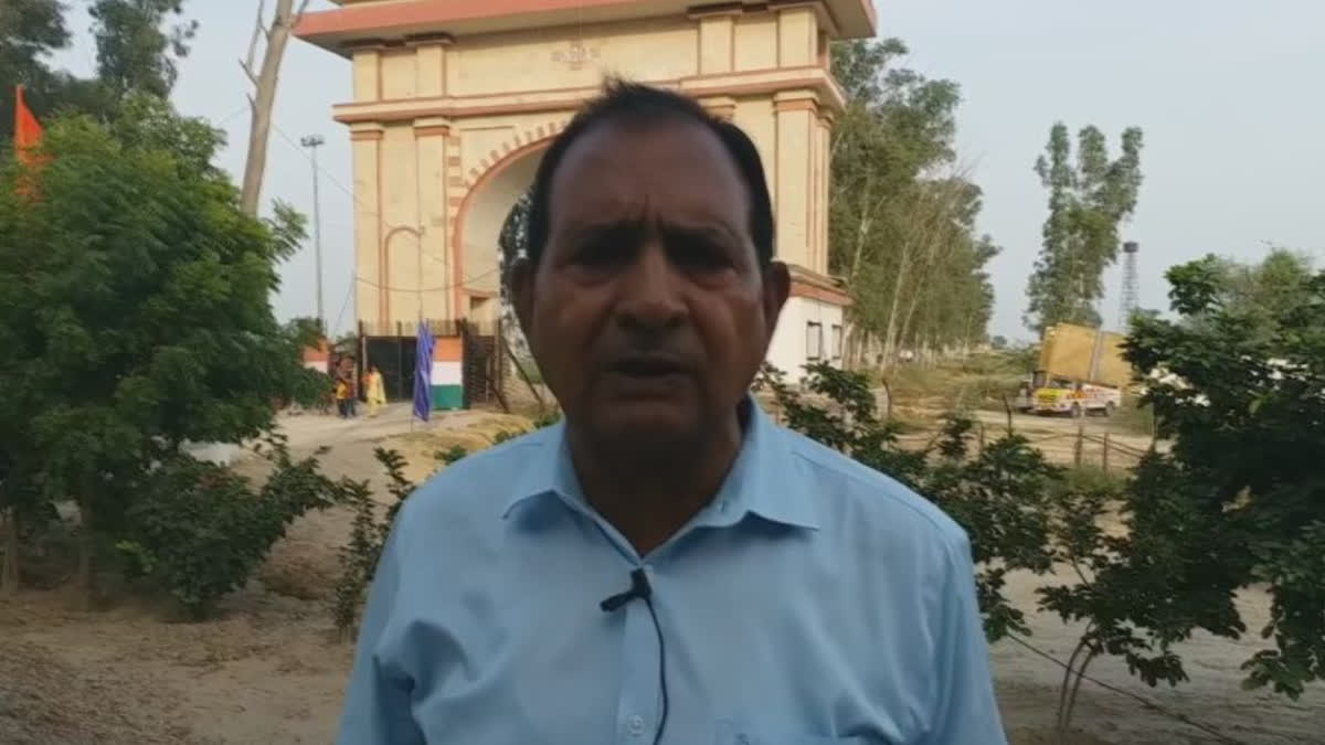 On occasion of partition of India and Pakistan, family reached Fazilka and narrated story