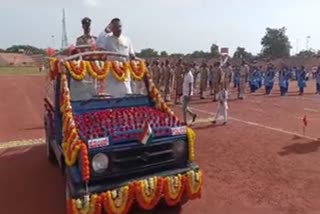 ಗೌರವವಂದನೆ ಸ್ವೀಕರಿಸಿದ ಸಚಿವ ಆರ್​ ಬಿ ತಿಮ್ಮಪೂರ