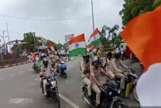 dewas police took out tiranga yatra