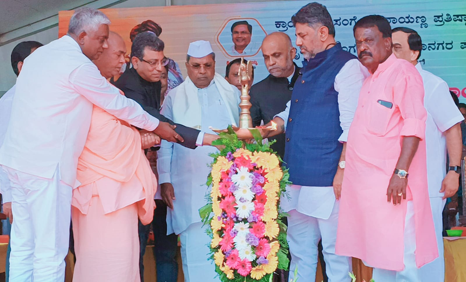 cm-siddaramaiah-speech-in-226th-birth-anniversary-of-sangolli-rayanna-in-bengaluru