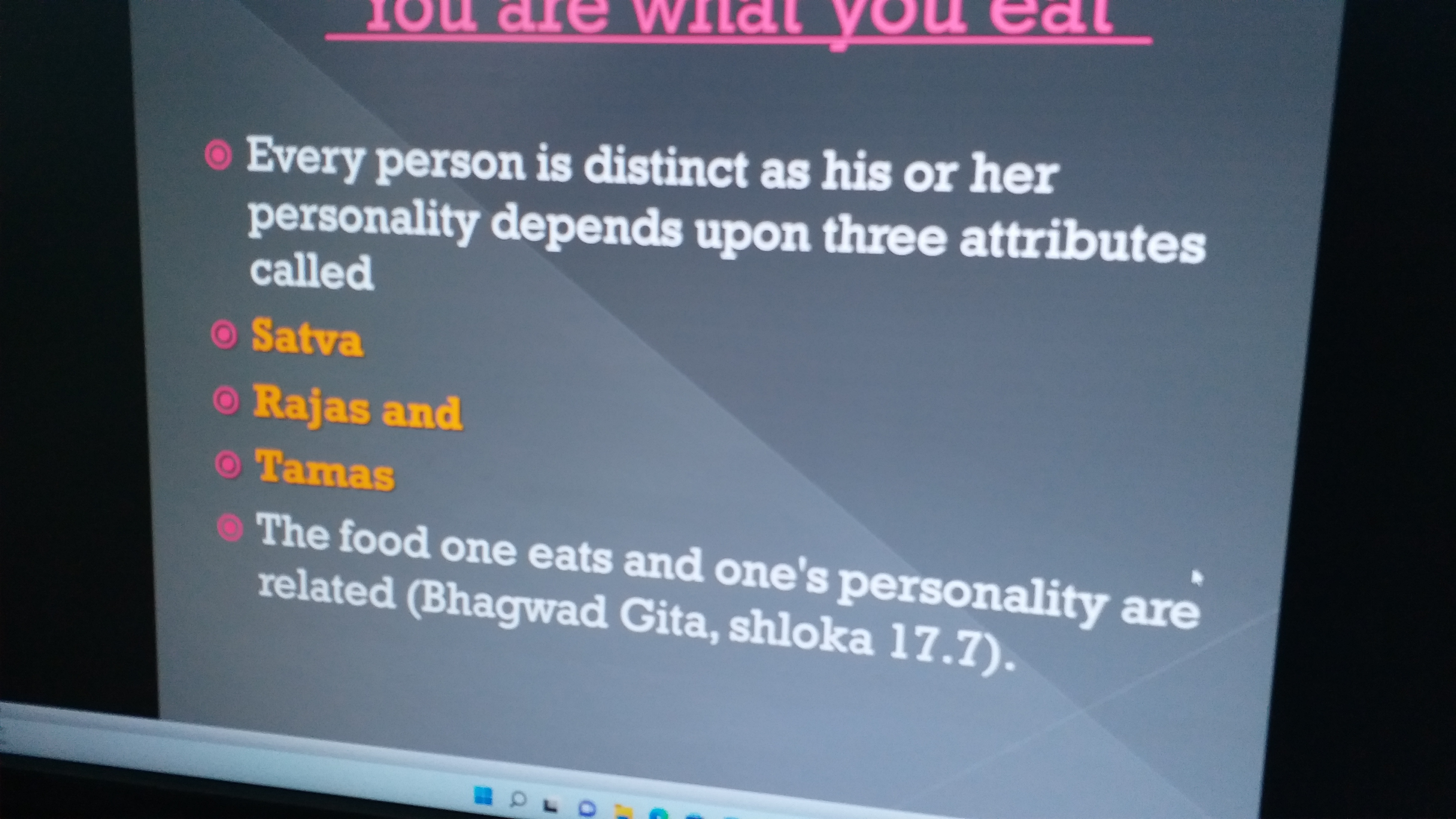 श्रीमद्भागवत गीता के 17 वें अध्याय में भोजन की जानकारी