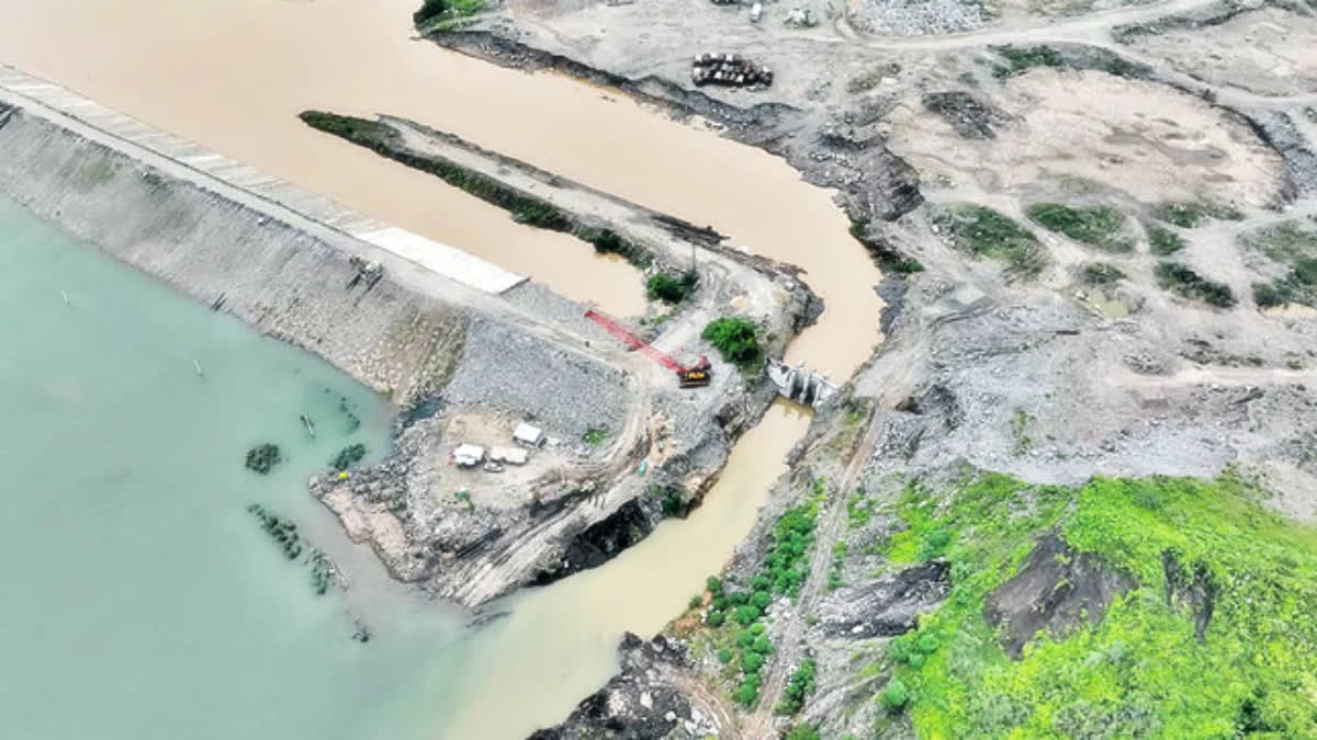 Polavaram Main Dam Water Transfer