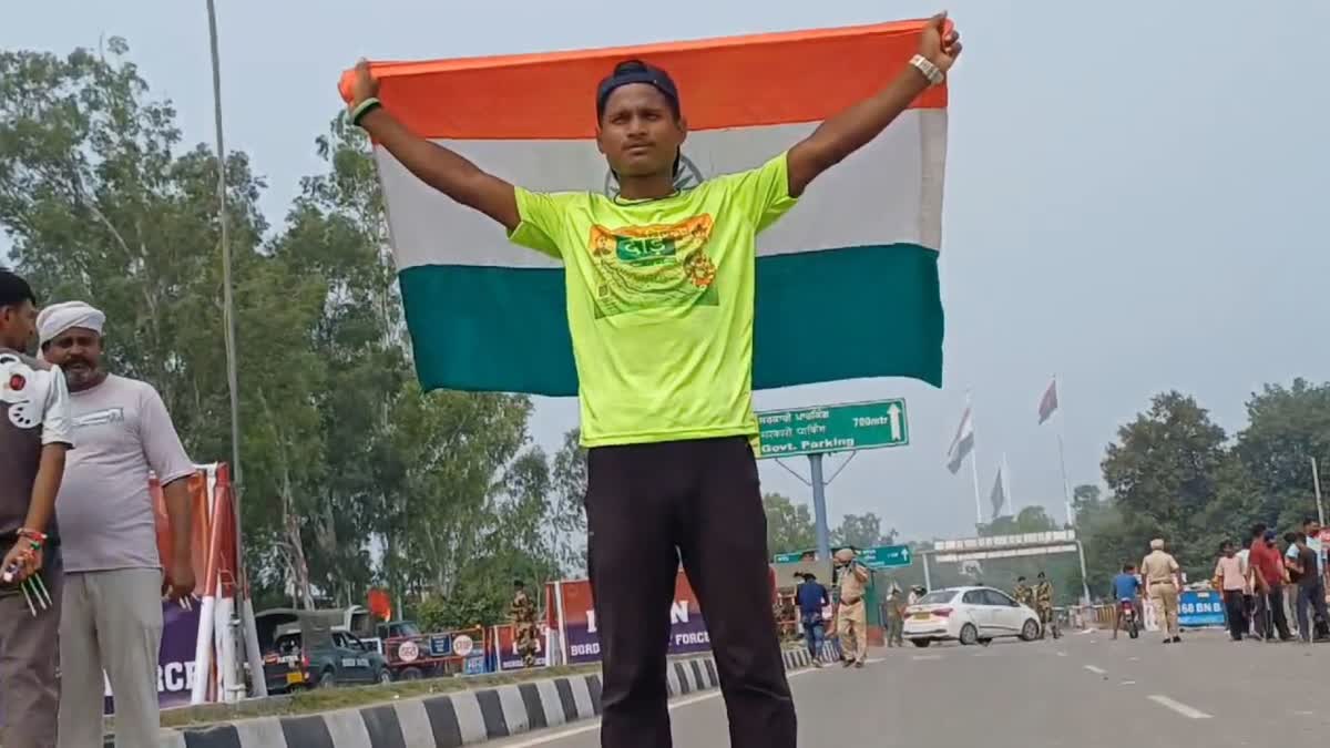 A youth reached Wagah border on foot from Bihar