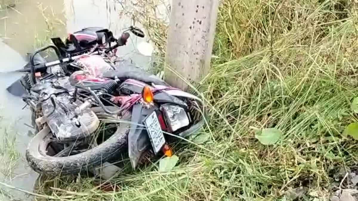 Two boys died in road accident in Godda