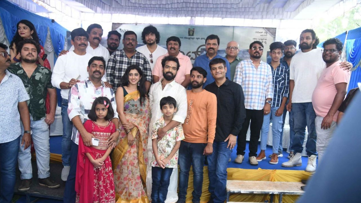 'Credit Kumara' film team