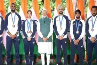 PM Meets Olympics Medallists