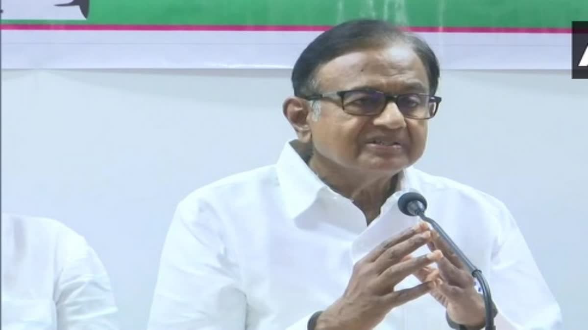 As if govt expects people to die in defence of its muddle headed policy in Kashmir Chidambaram slams Centre