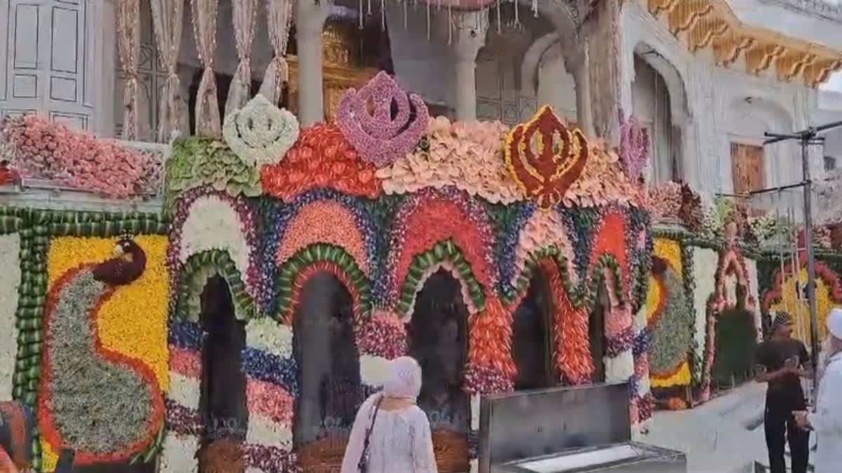 golden temple flower decoration