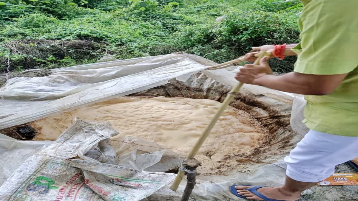 गोपालगंज में शराब की भट्ठी नष्ट