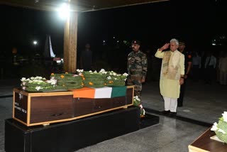 Wreath laying of fallen army officers