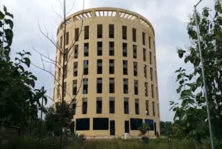 Library being built in Jiwaji University