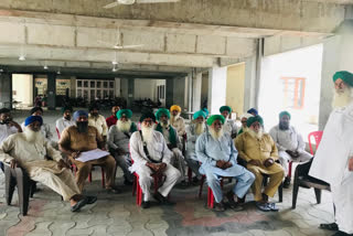 The farmers announced a siege of the government DC office Barnala for the flood victims