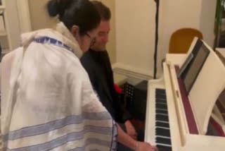 Mamata Banerjee plays Rabindra Sangeet tune on piano in Madrid