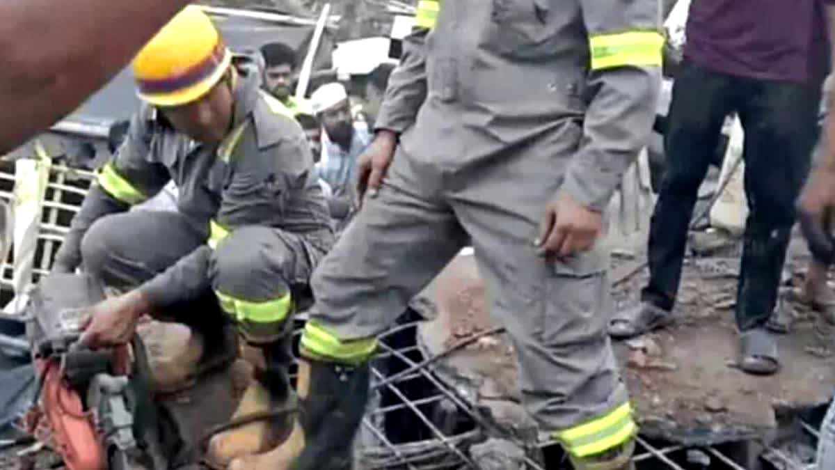 MEERUT BUILDING COLLAPSE