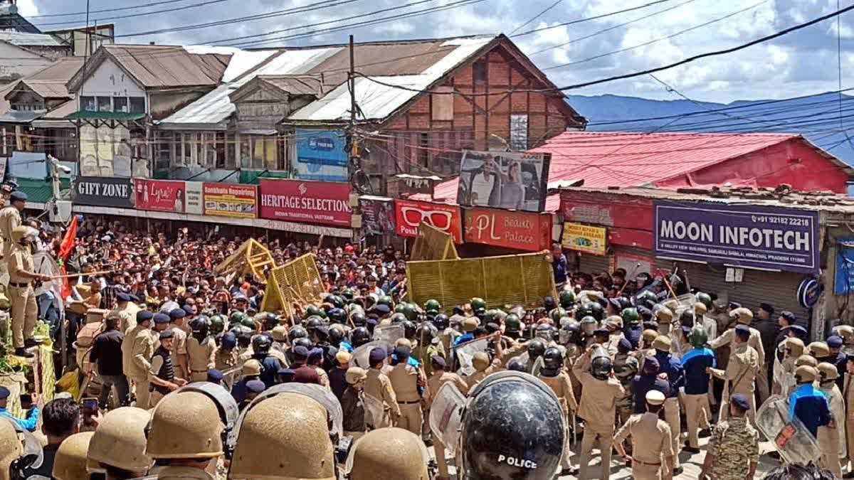 VHP Leaders, Ex-Councillors Among Those Booked For Violent Protest