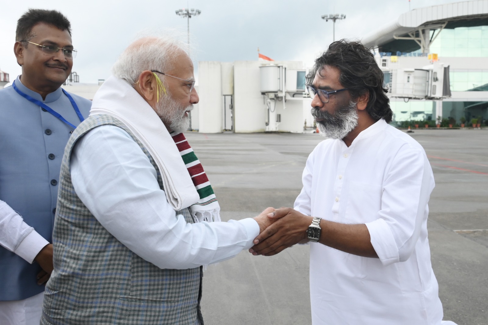 CM Hemant met PM Modi