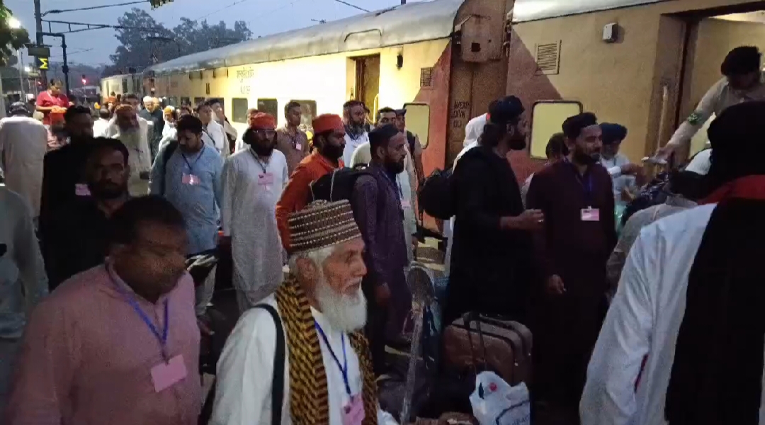 group of Pakistani pilgrims reached Roorkee