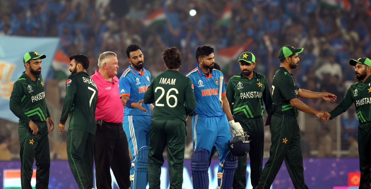 Pakistan fail again in ICC world cup Against India