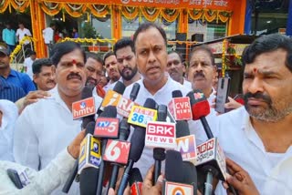 Komatireddy Rajgopal Reddy Fires on Congress