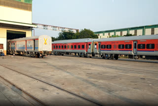 873 Coaches Produced In 6 Months, Modern Rail Coach Factory In UP's Raebareli Sets Record