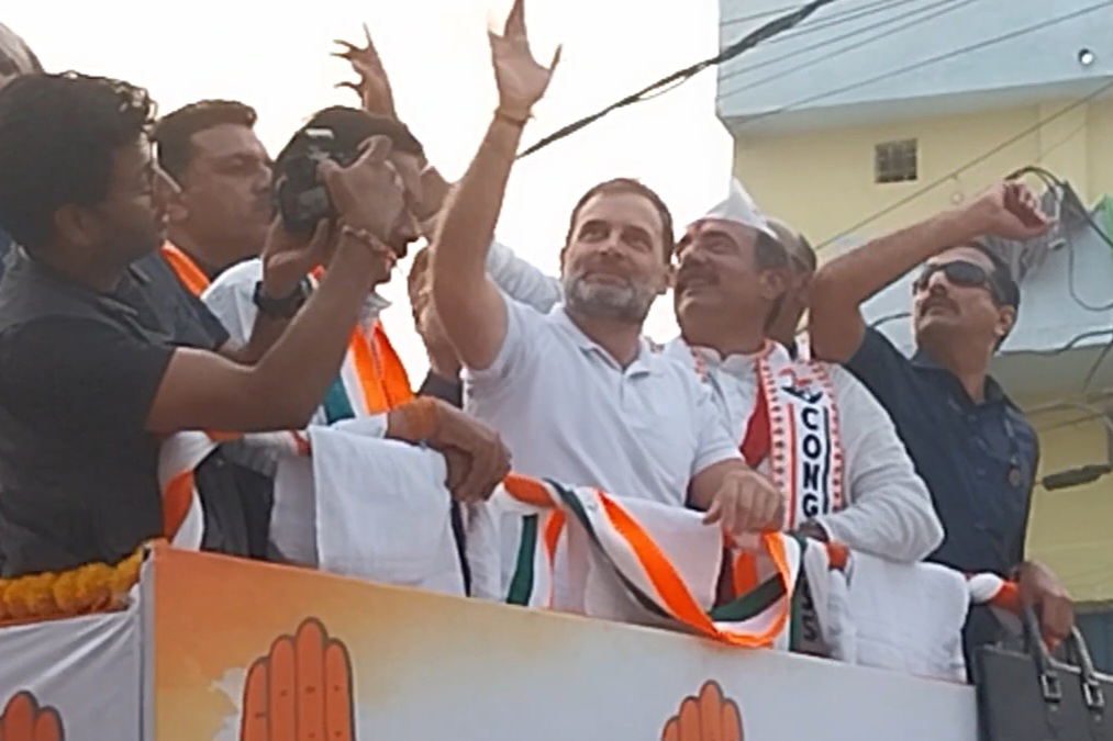 Rahul Gandhi in Road Show