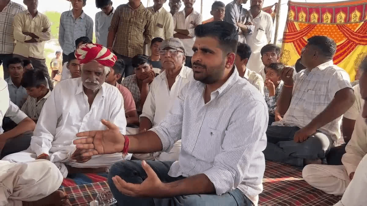 Protest by Ravindra Singh Bhati