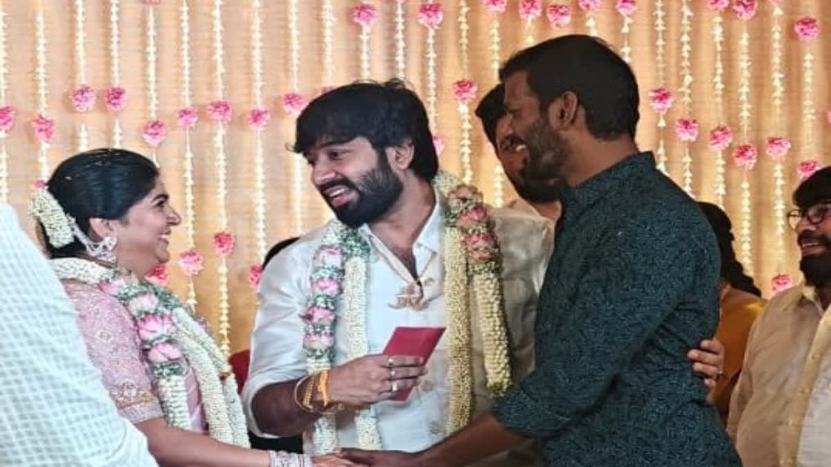 Mark Antony Director Adhik Ravichandran Marriage