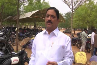 ex-minister_kalava_srinivasulu_camplaint_on_kapu_ramachandra_reddy_in-_anantapur_district