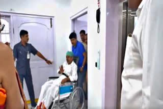 Former CM KCR discharged from hospital;